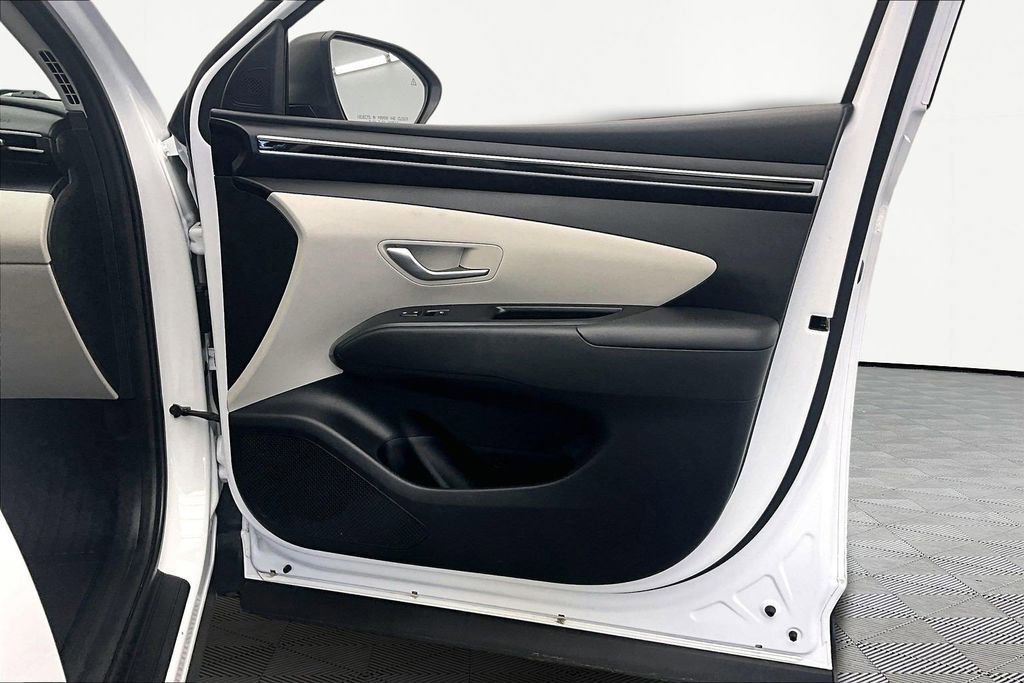 Used 2023 Hyundai Tucson SEL image 24