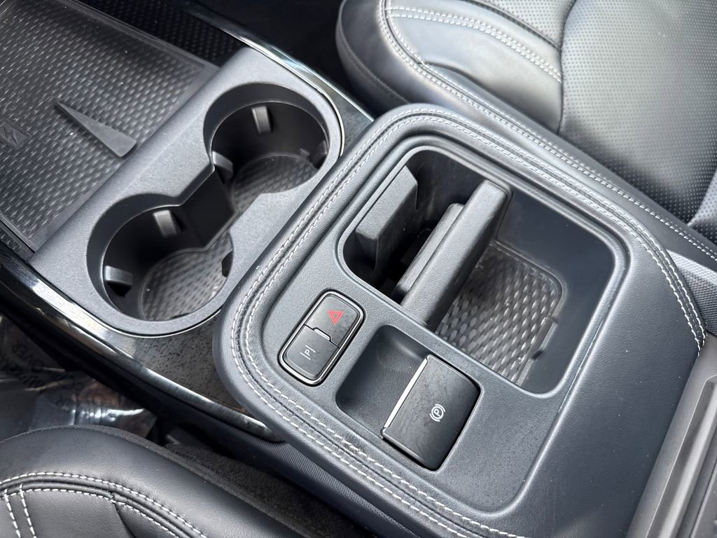 Certified 2025 Ford Mustang Mach-E Premium image 24