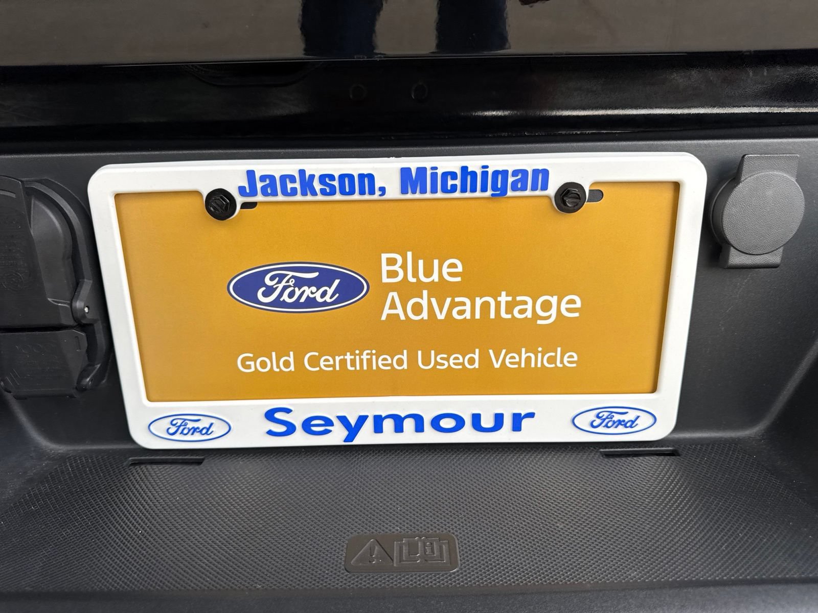 Certified 2024 Ford F150 XLT w/ Equipment Group 302A MID AWD/4WD image 17