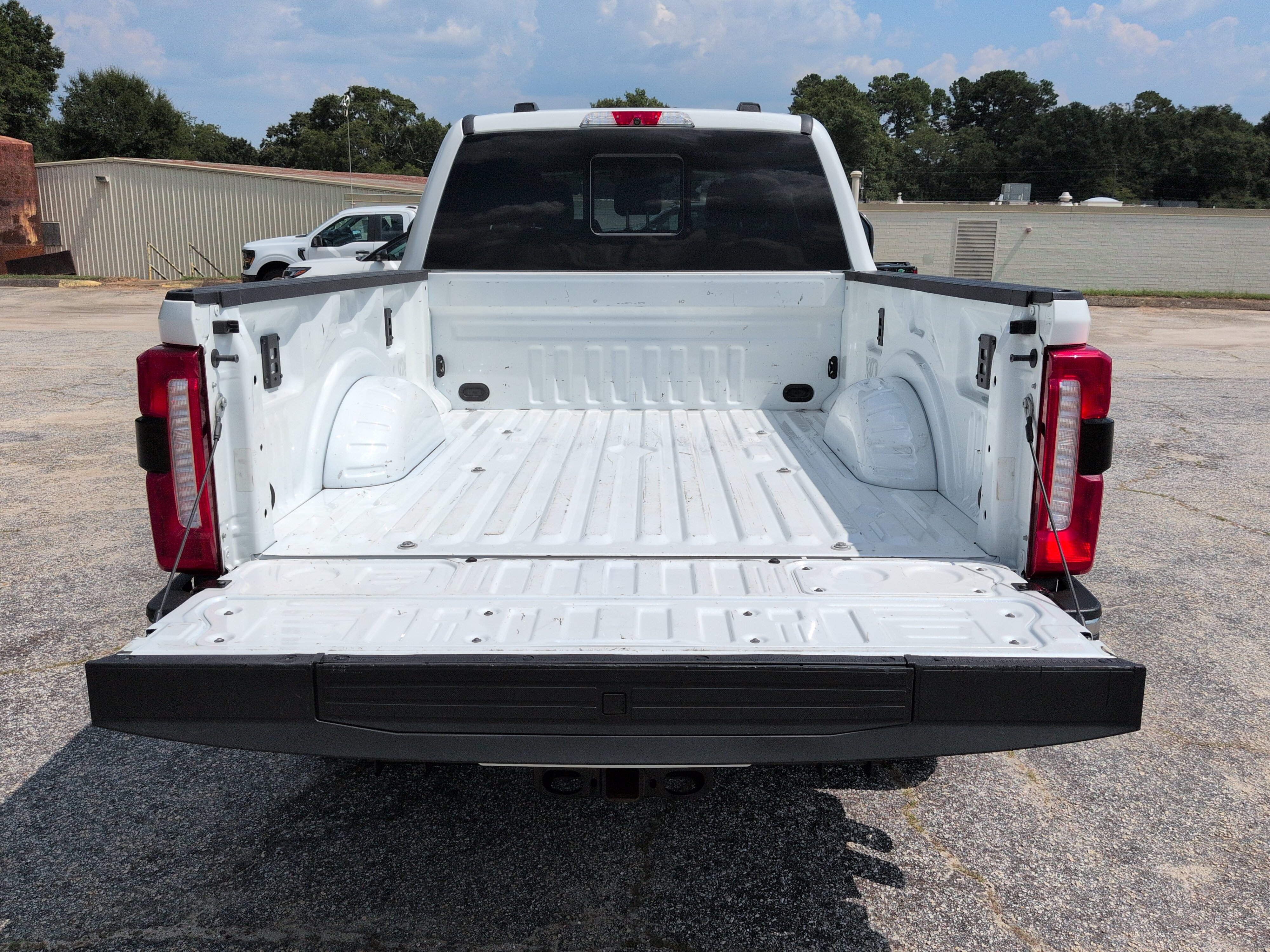 Certified 2024 Ford F250 Lariat w/ Lariat Ultimate Package AWD/4WD image 11