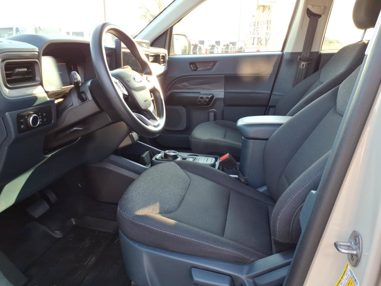Certified 2025 Ford Maverick XL FWD image 10