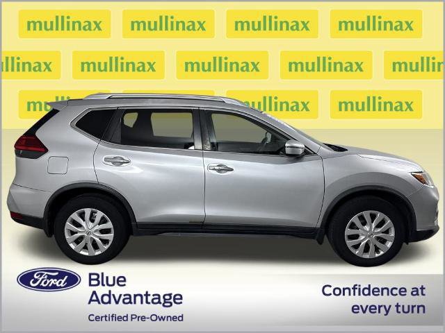 Used 2017 Nissan Rogue S w/ S Appearance Package image 5