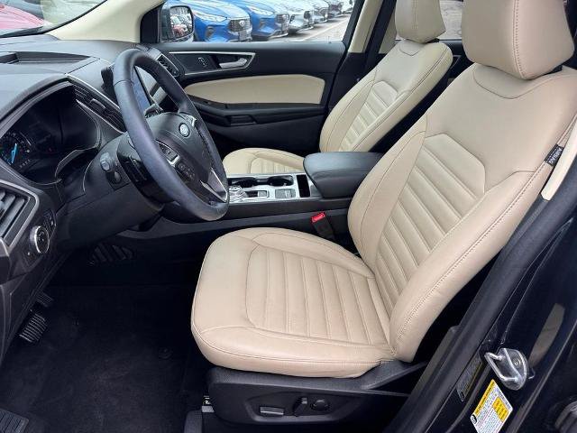 Certified 2024 Ford Edge SEL w/ Convenience Package AWD/4WD image 9