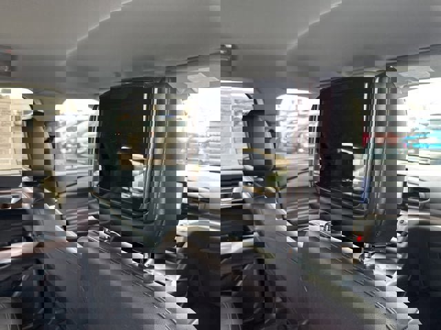 Certified 2023 Ford Explorer XLT w/ Equipment Group 202A image 12