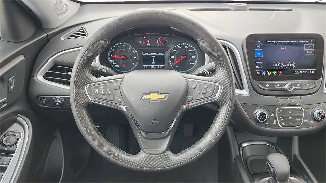 Used 2024 Chevrolet Malibu LT image 12