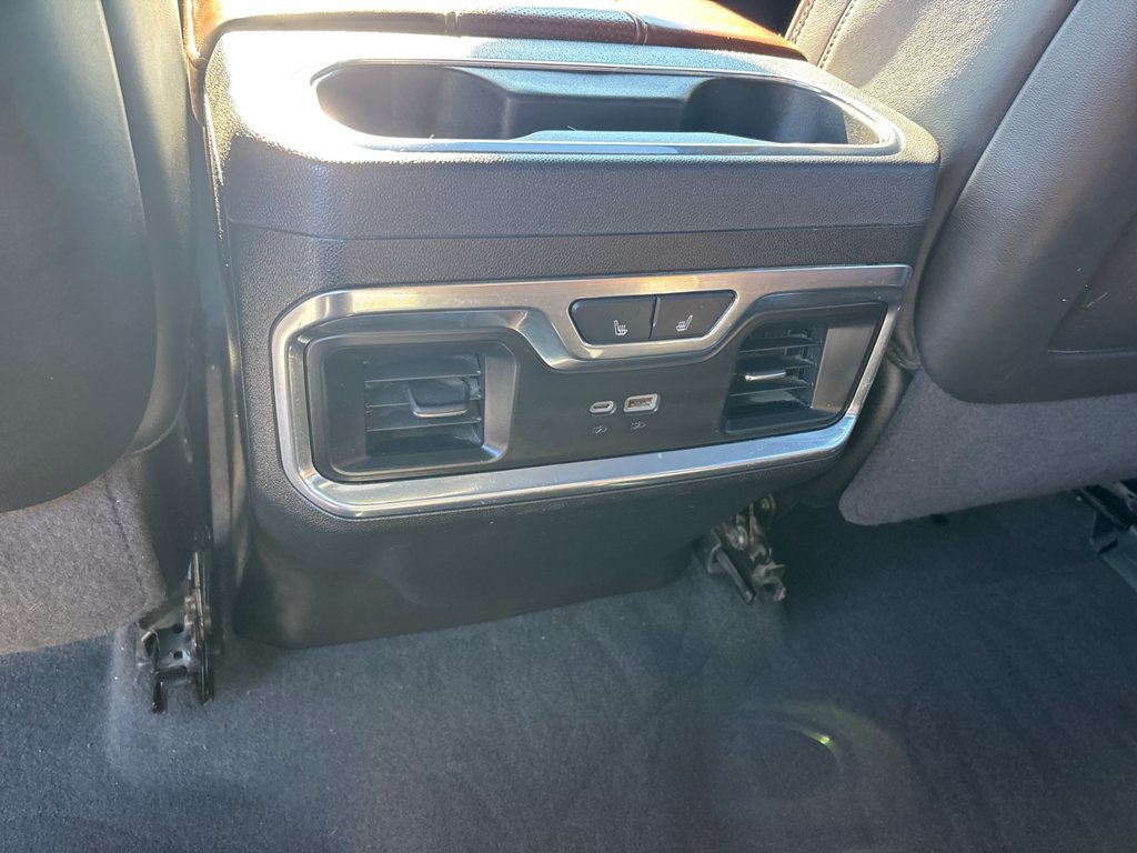 Used 2024 GMC Sierra 2500 Denali Ultimate AWD/4WD image 22