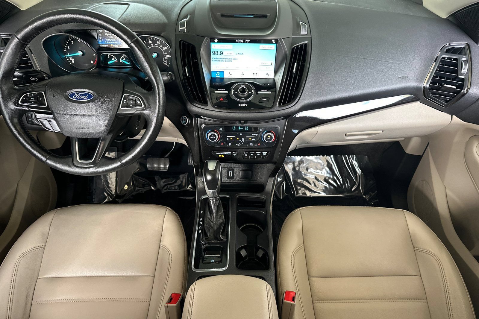Certified 2018 Ford Escape Titanium FWD image 15