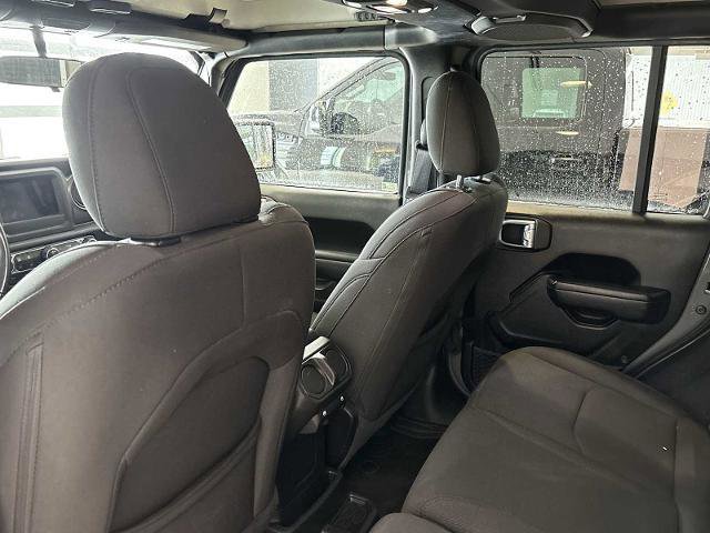 Used 2023 Jeep Wrangler Unlimited w/ Cold Weather Group image 23