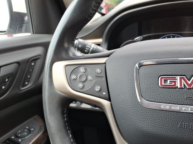 Used 2021 GMC Acadia Denali w/ Denali Technology Package AWD/4WD image 26