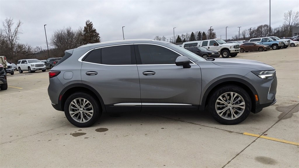 Used 2022 Buick Envision Preferred image 2