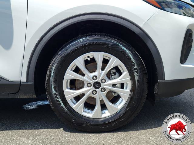 Certified 2024 Ford Escape Active AWD/4WD image 12