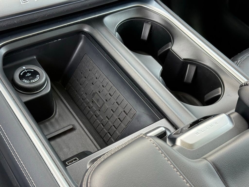 Certified 2025 Ford Expedition Max Platinum AWD/4WD image 13