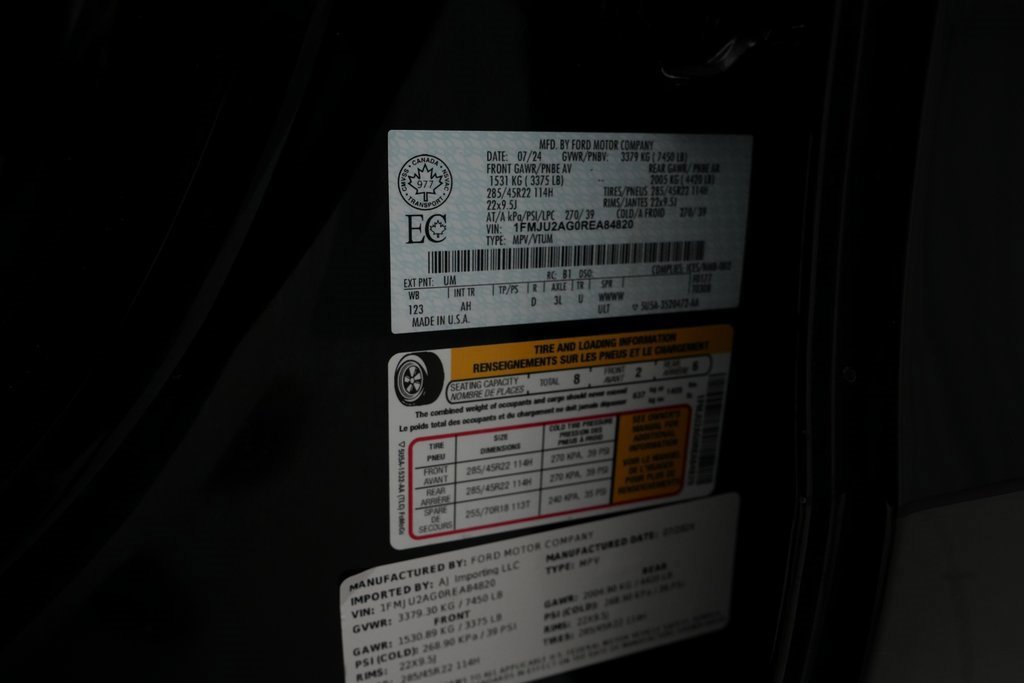 Certified 2024 Ford Expedition Limited image 30