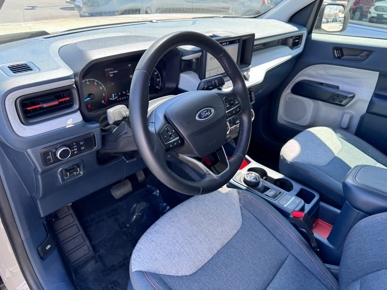 Certified 2024 Ford Maverick XLT w/ XLT Luxury Package AWD/4WD image 24