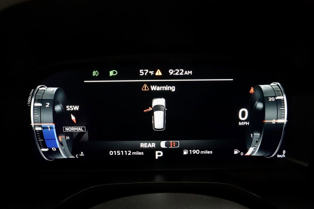 Used 2024 Mitsubishi Outlander SE Black Edition AWD/4WD image 30