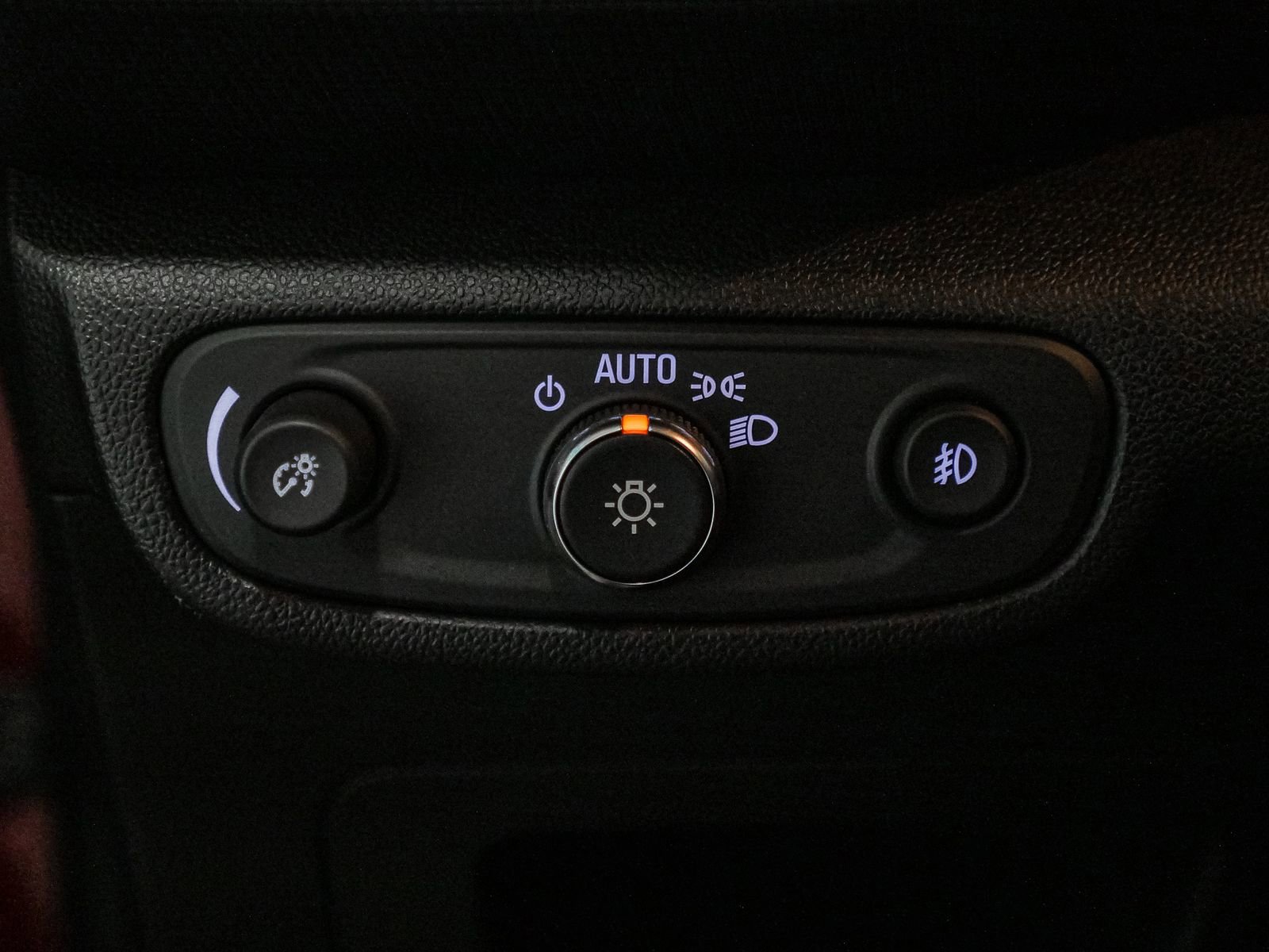 Used 2023 Chevrolet TrailBlazer LT w/ Convenience Package image 28