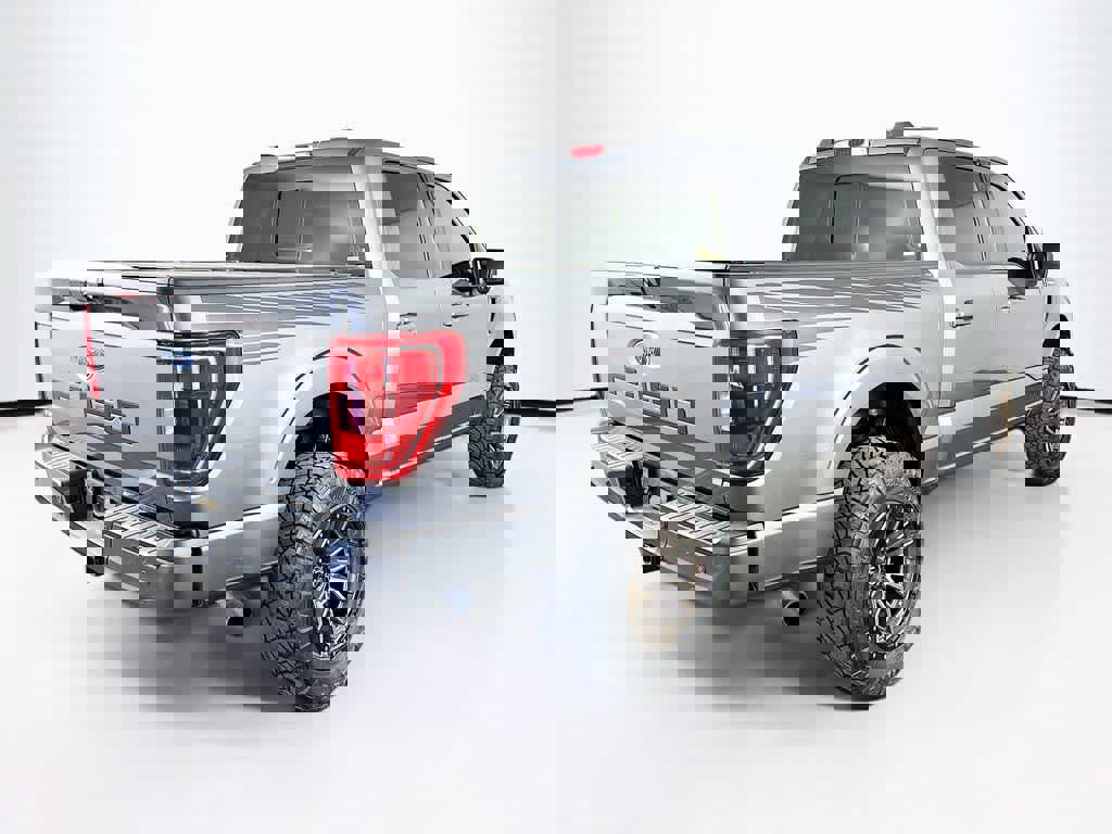 Certified 2021 Ford F150 XLT w/ Equipment Group 302A High image 25