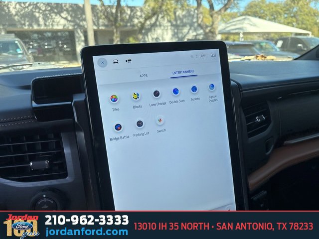 Certified 2023 Ford Expedition Max Platinum image 21