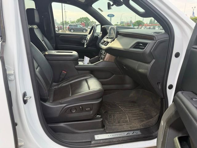 Used 2021 Chevrolet Tahoe High Country AWD/4WD image 12