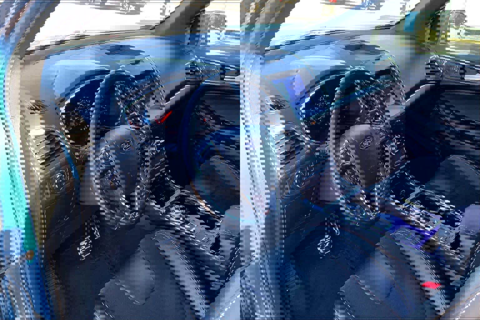 Certified 2020 Ford Edge ST image 17