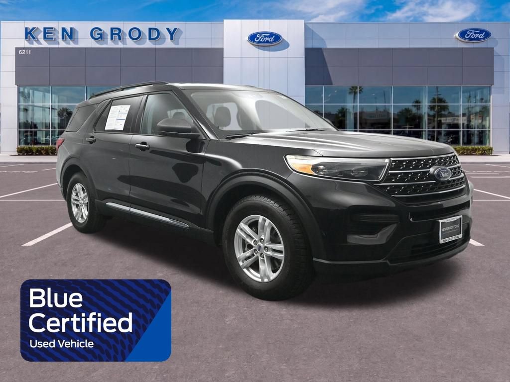 Certified 2022 Ford Explorer XLT RWD image 1