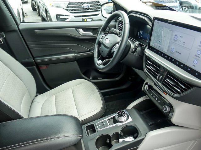 Certified 2024 Ford Escape Active w/ Tech Pack #2 FWD image 31
