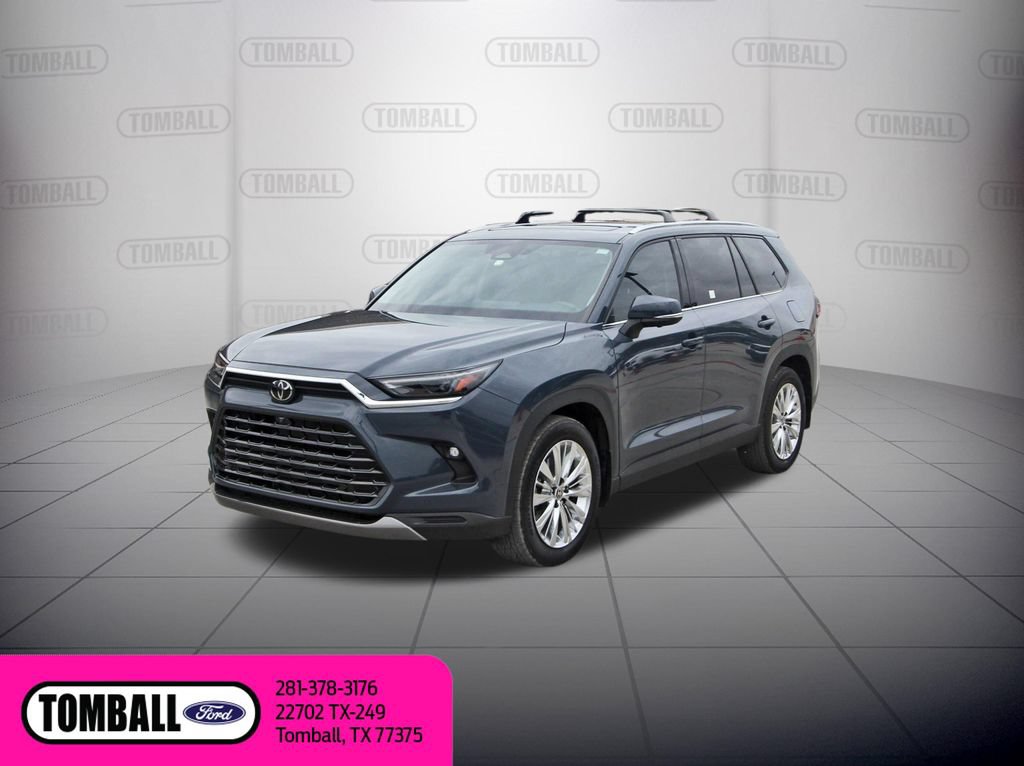 Used 2024 Toyota Grand Highlander AWD image 3