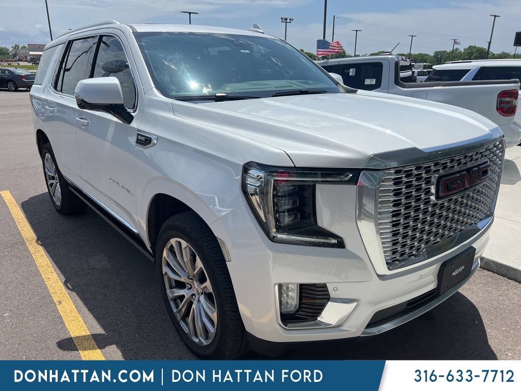 Used 2021 GMC Yukon Denali w/ Denali Premium Package AWD/4WD image 2
