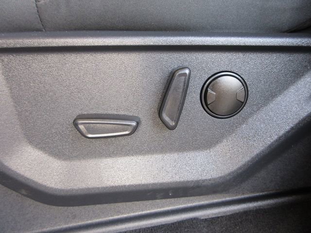 Certified 2025 Ford Expedition Active RWD image 12