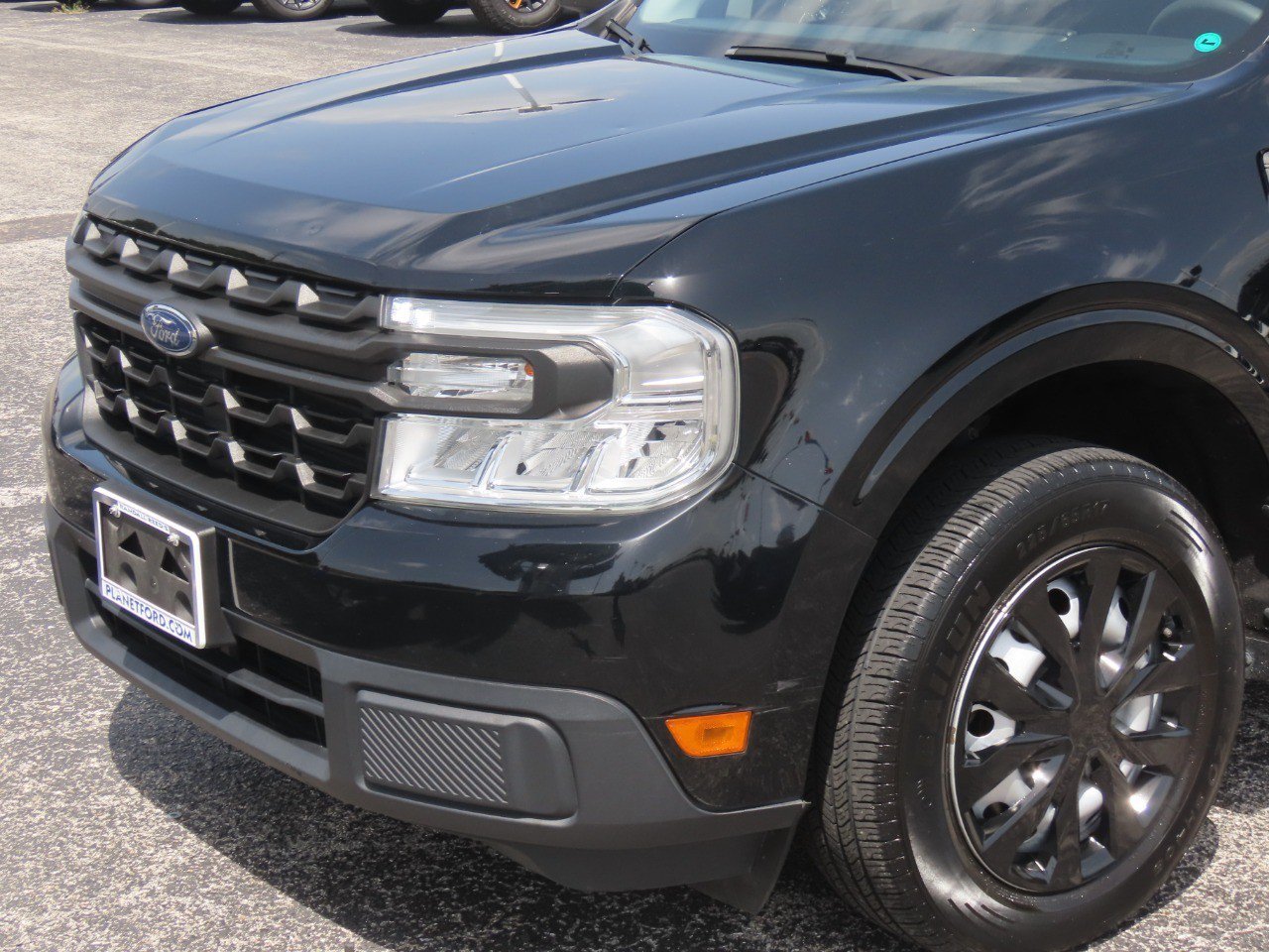 Certified 2023 Ford Maverick XL w/ Equipment Group 100A Standard AWD/4WD image 3