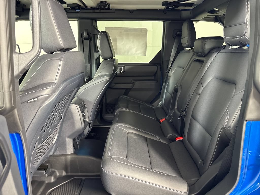Certified 2025 Ford Bronco Badlands AWD/4WD image 16