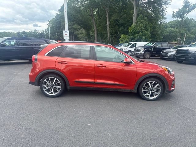 Used 2022 Kia Niro Touring Special Edition FWD image 9