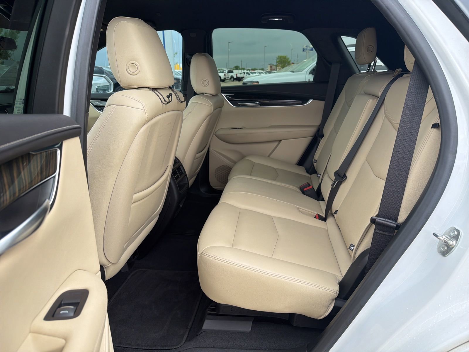 Used 2019 Cadillac XT5 FWD image 24