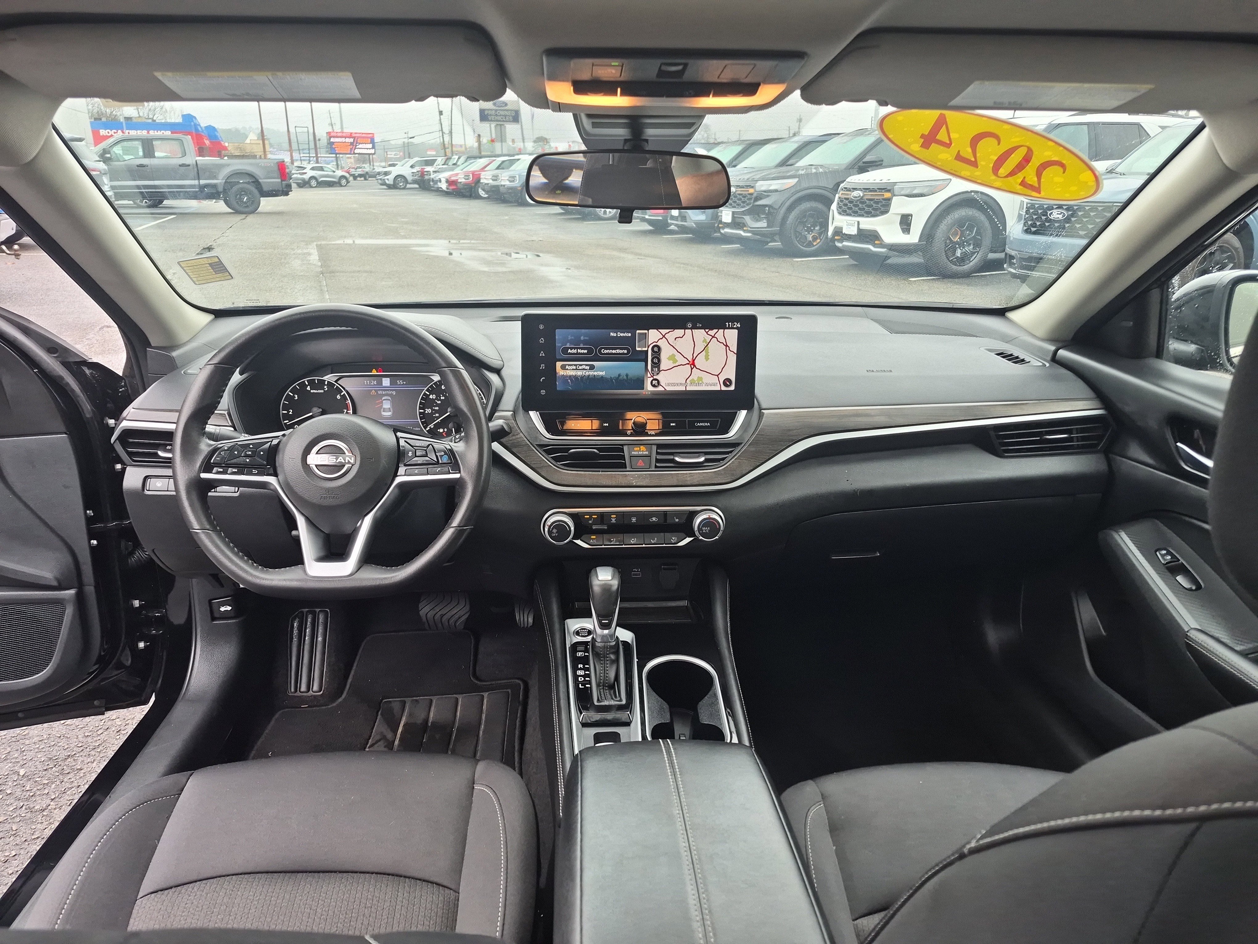 Used 2024 Nissan Altima 2.5 SV w/ SV Premium Package image 19