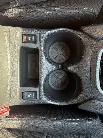 Used 2020 Nissan Rogue S w/ Special Edition Package AWD/4WD image 16