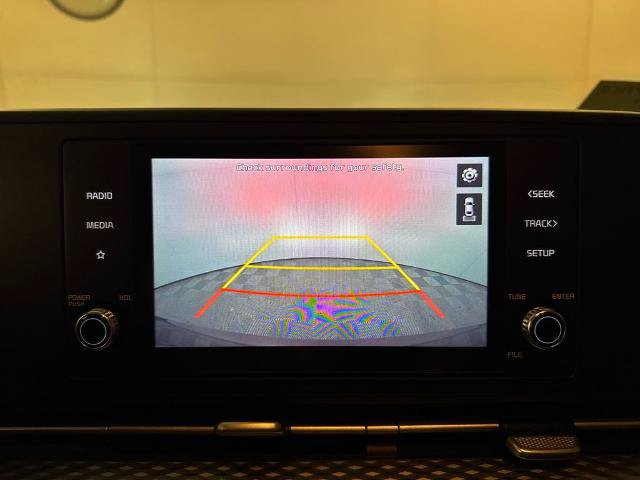 Used 2022 Kia Carnival LX FWD image 27