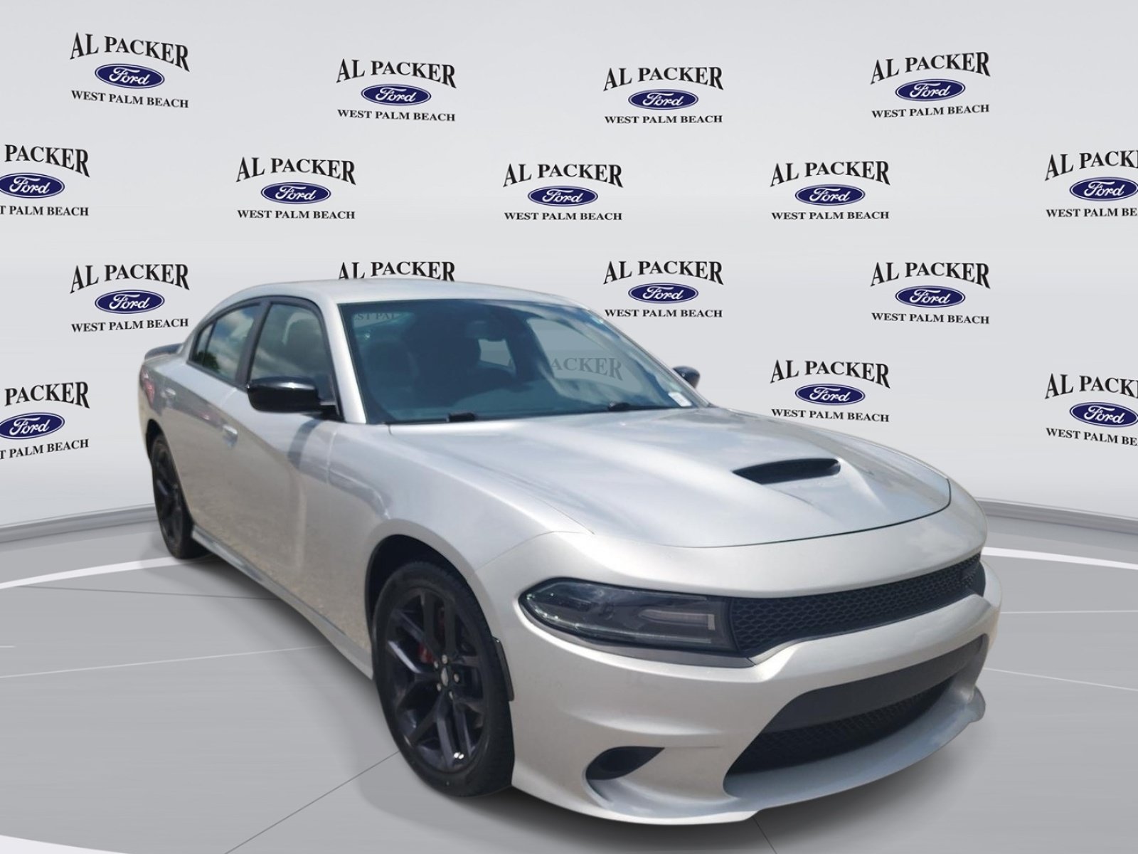Used 2020 Dodge Charger GT w/ Blacktop Package RWD image 9