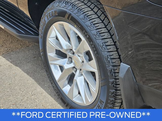 Used 2021 Chevrolet Suburban Premier AWD/4WD image 7