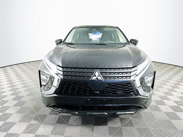 Used 2023 Mitsubishi Eclipse Cross LE image 9