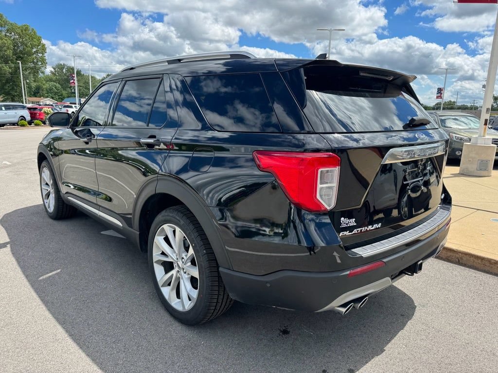 Certified 2022 Ford Explorer Platinum w/ Equipment Group 601A AWD/4WD image 6