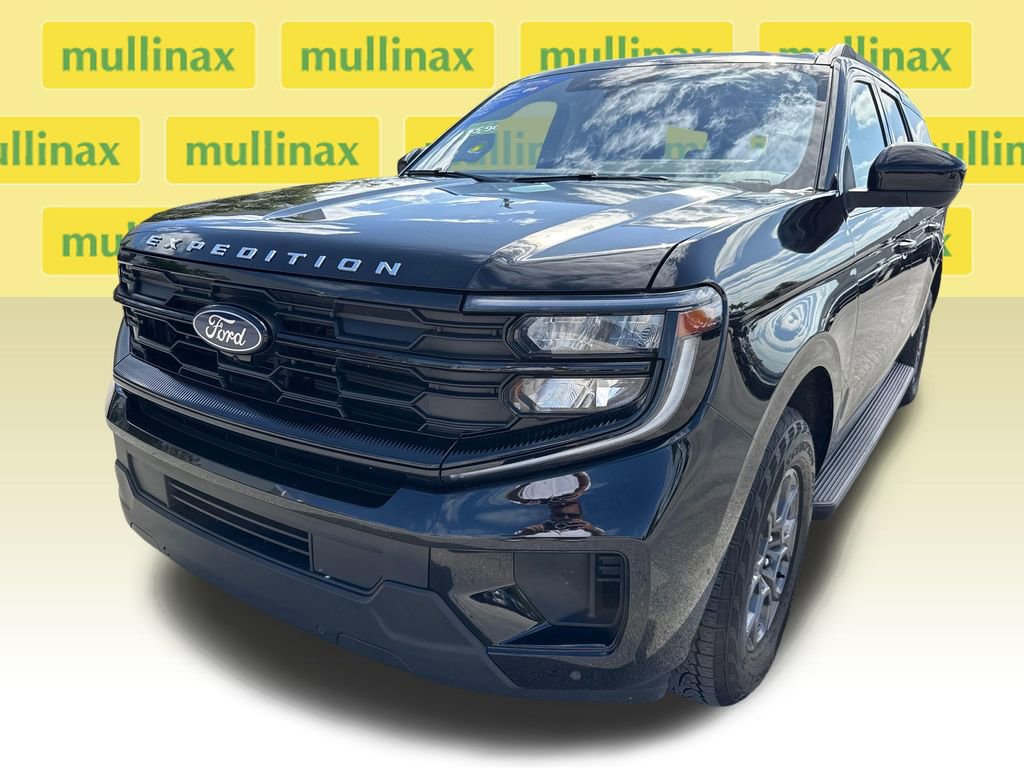Certified 2025 Ford Expedition Max Active image 10