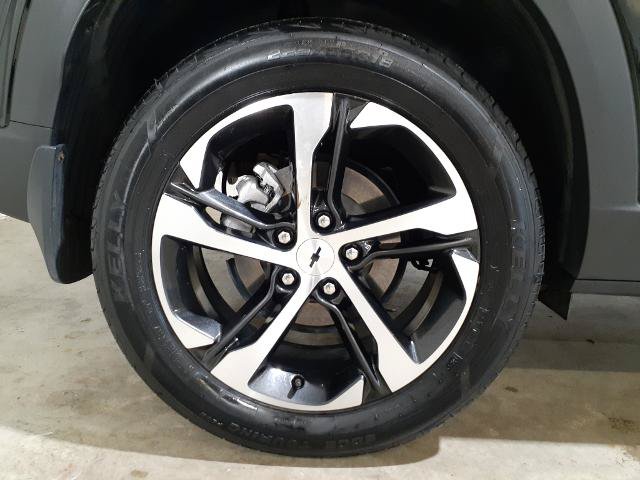 Used 2024 Chevrolet Trax RS FWD image 20