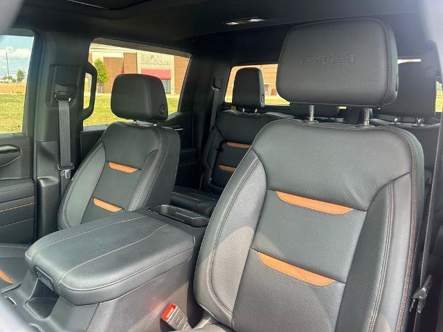 Used 2025 GMC Sierra 1500 AT4 w/ AT4 Premium Package AWD/4WD image 10