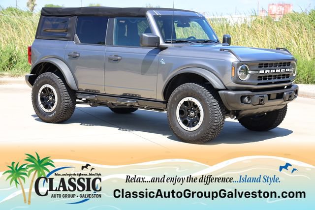 Certified 2022 Ford Bronco Black Diamond w/ Sasquatch Package