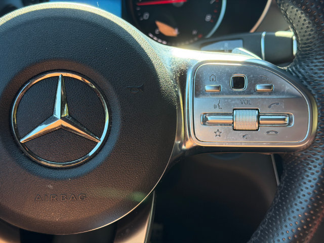 Used 2022 Mercedes-Benz GLC 300 image 28