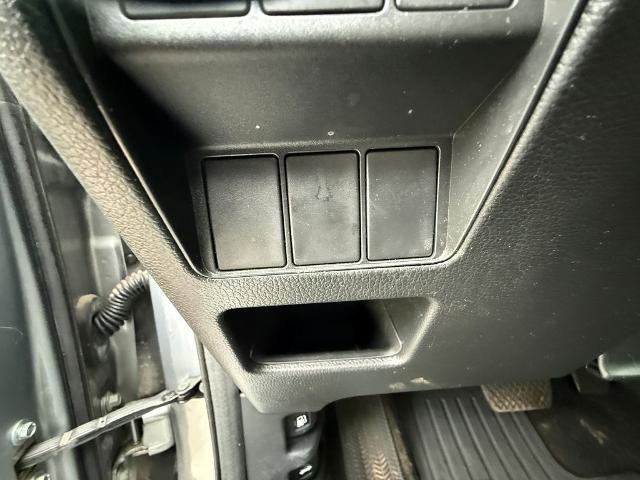 Used 2017 Honda CR-V EX-L image 36