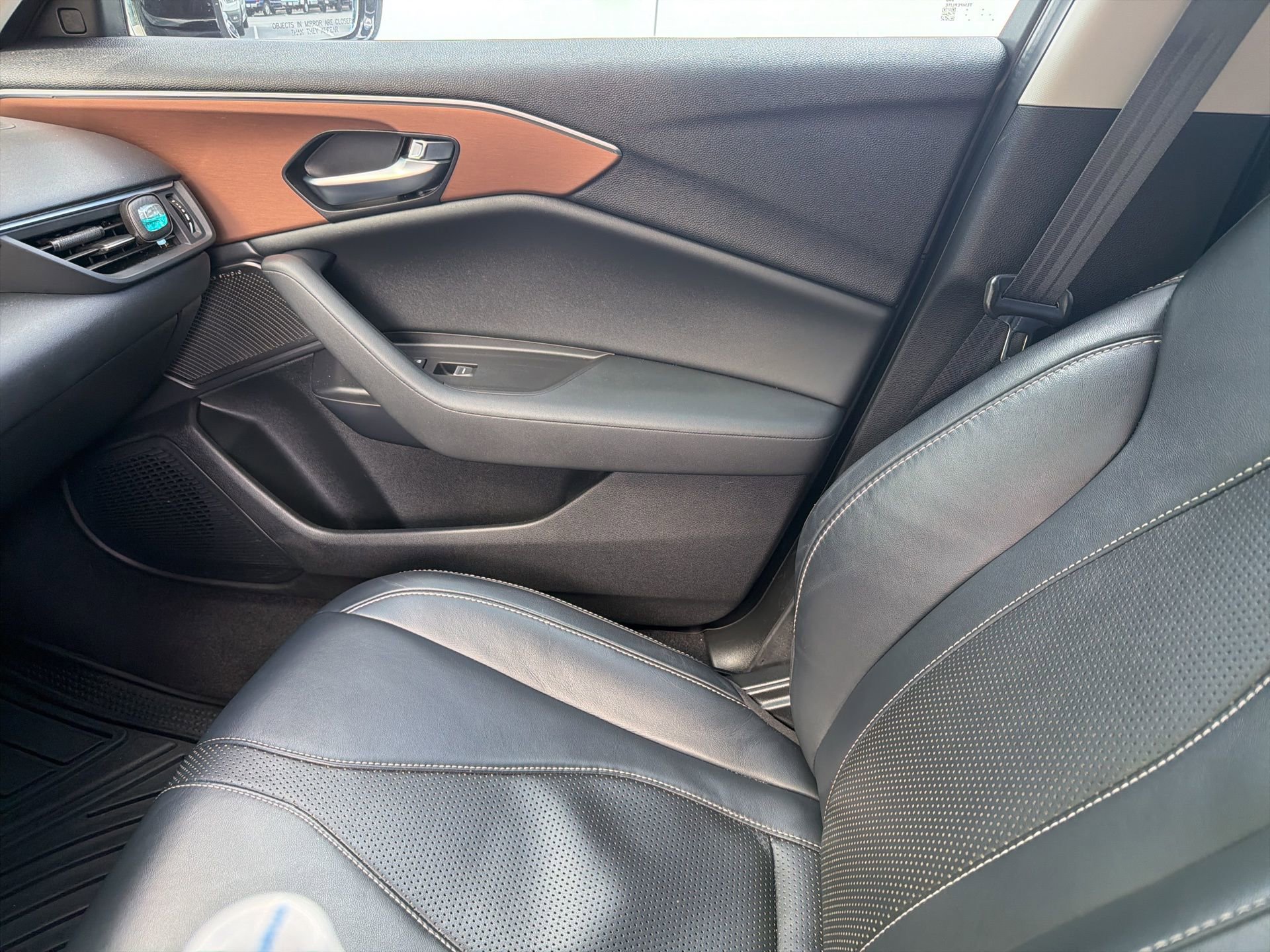 Used 2021 Acura TLX w/ Technology Package image 18