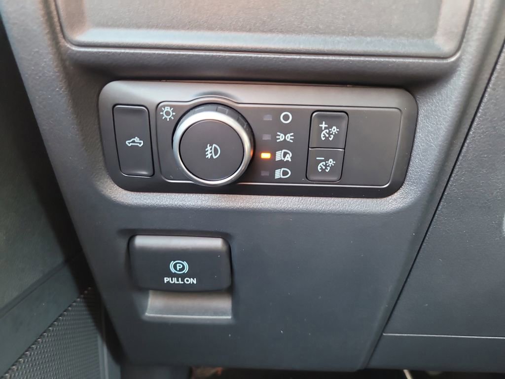 Certified 2021 Ford F150 XL w/ STX Appearance Package image 30