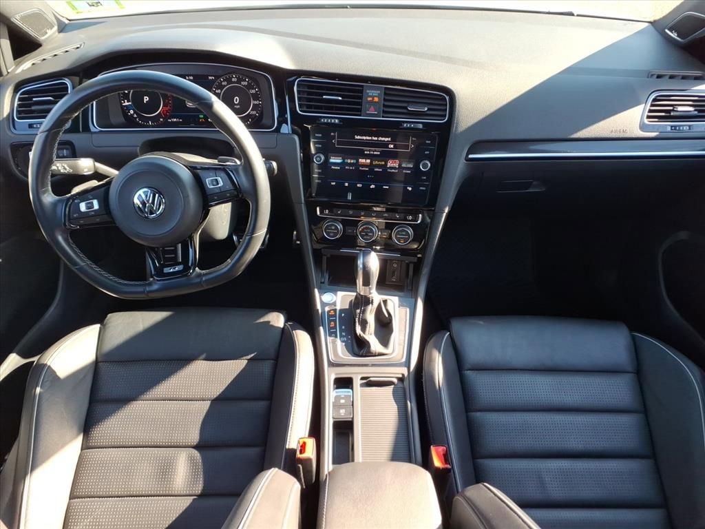 Used 2018 Volkswagen Golf R 4-Door image 13