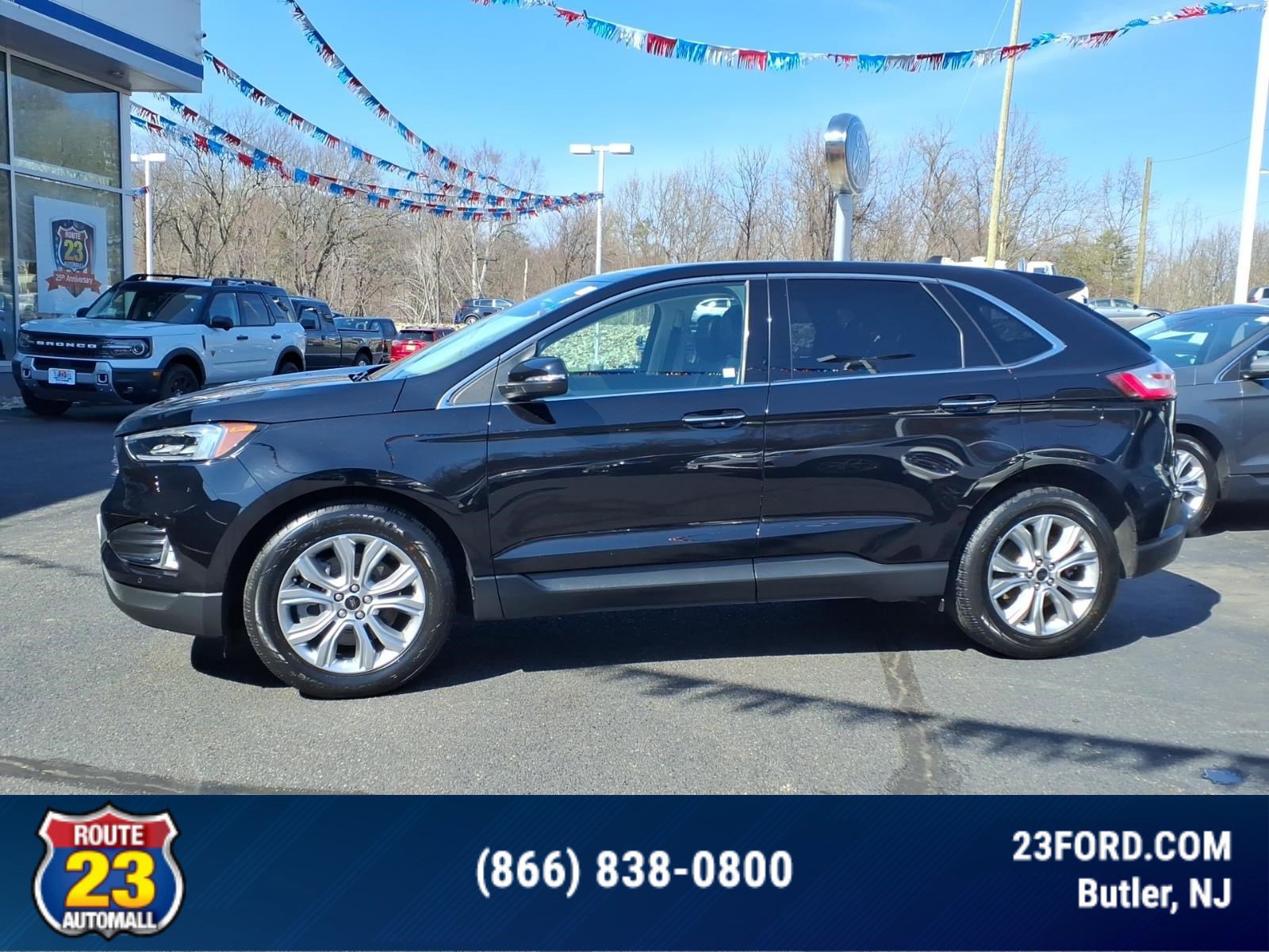 Certified 2023 Ford Edge Titanium w/ Equipment Group 301A AWD/4WD image 2